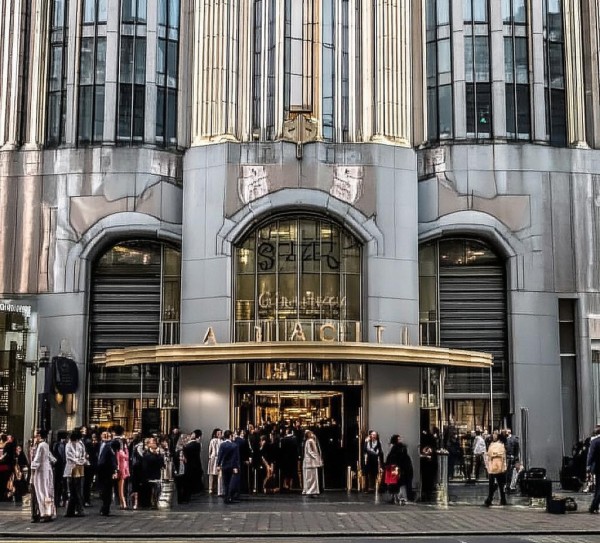 银座酒店总店在哪里？